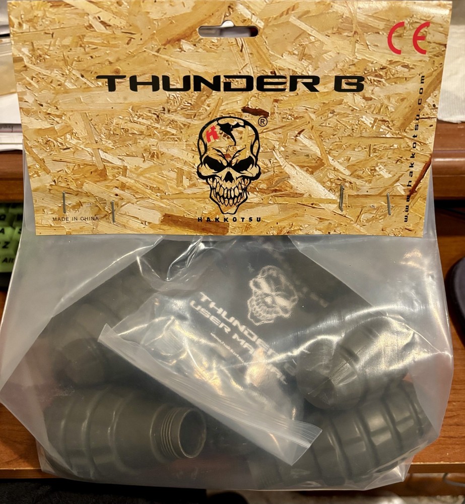 HAKKOTSU THUNDER B KIT W/12 HAND SLEAVES PINEAPPLE