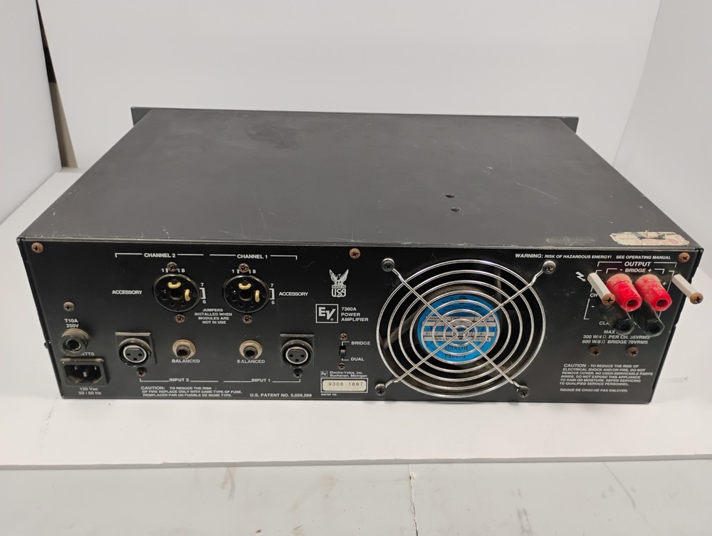 EV Dynacord Model 7300A Stereo Power Amplifier Untested Read
