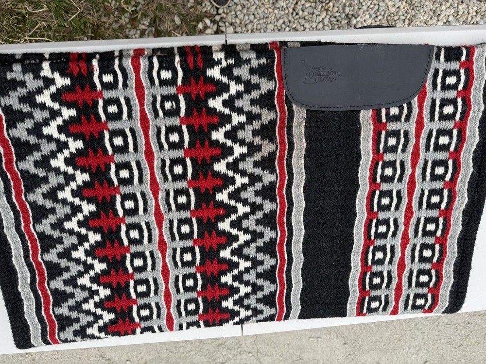 Western Show Saddle Pad Red Black Grey