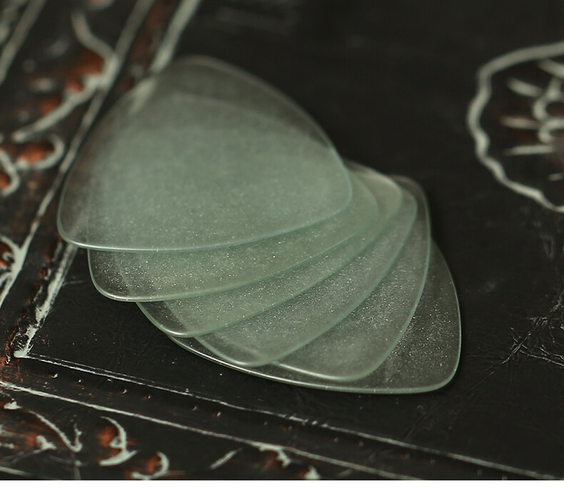 HAND-MADE NYLON RUAN/LIUQIN PICK -- 手工制作尼龍大阮/中阮/小阮/柳琴撥片