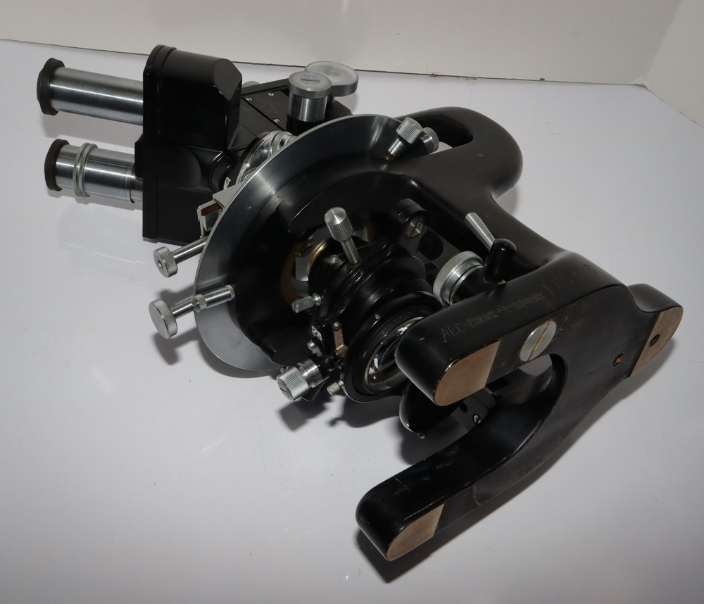 Antique Bausch & Lomb DDE Research Microscope