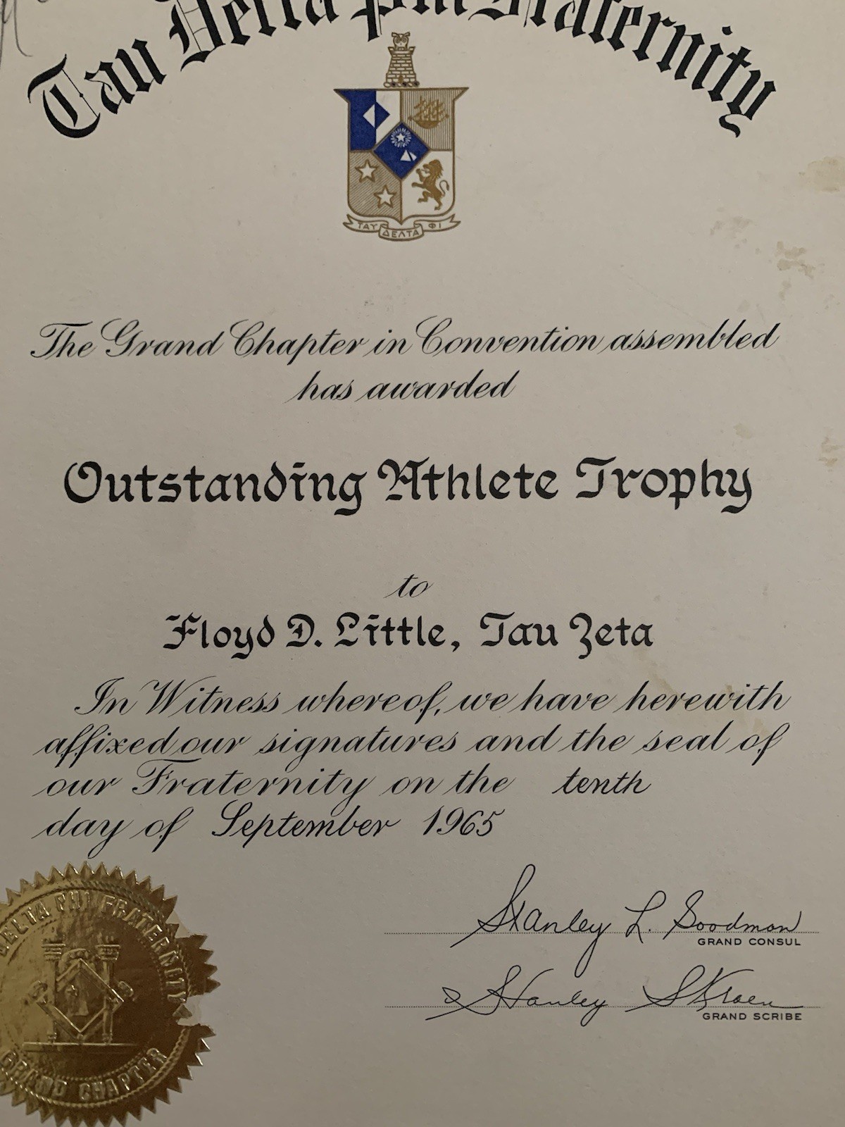 FLOYD LITTLE SIGNED 1965 OUTSTANDING ATHLETE TROPHY FROM SYRACUSE FRATERNITY+JSA