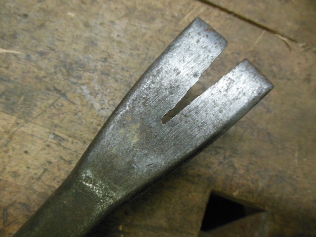 Vintage NOX-TOX crate hammer Bridgeport Hdwe Mfg Co old carpenter tool