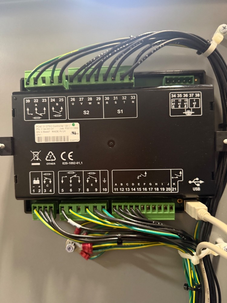 800A 208V Cummins OTECD Automatic Transfer Switch - E23M240584