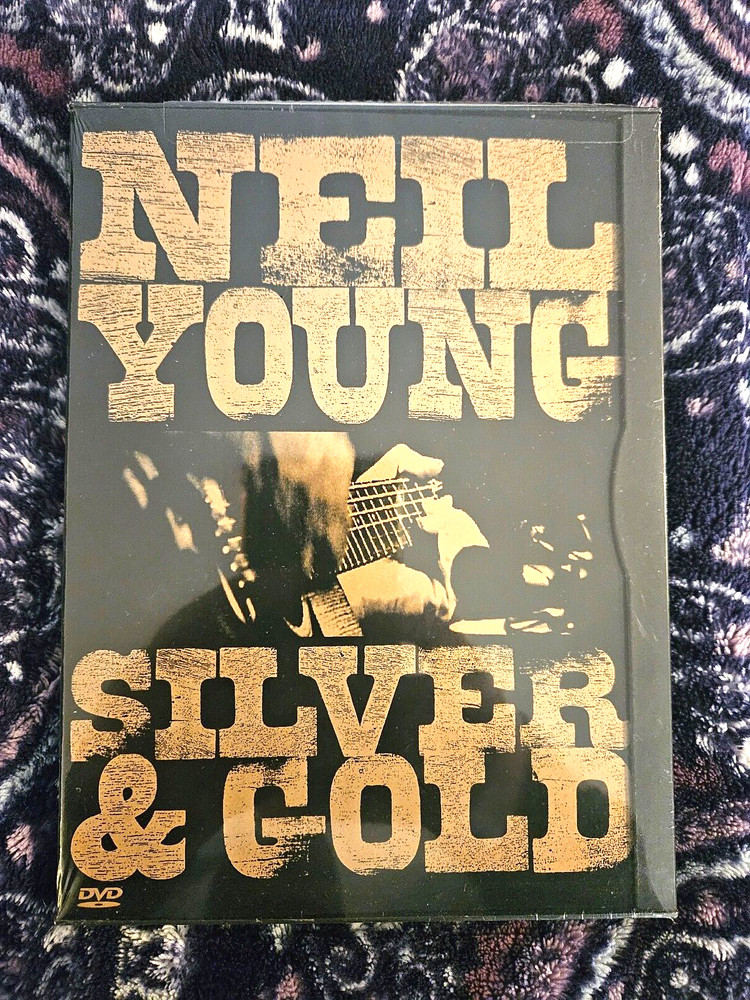 Neil Young - Silver & Gold  : BRAND NEW DVD