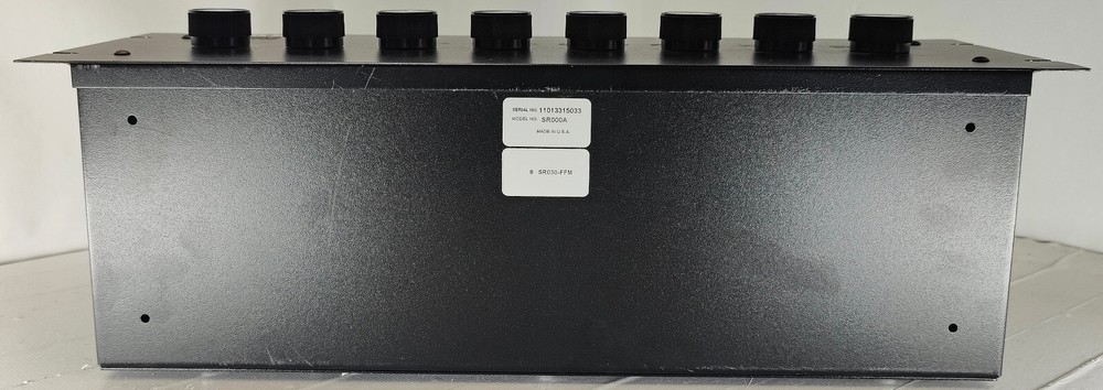 Black Box SR000A SR030-FFM Electrical Retainer Switch Box