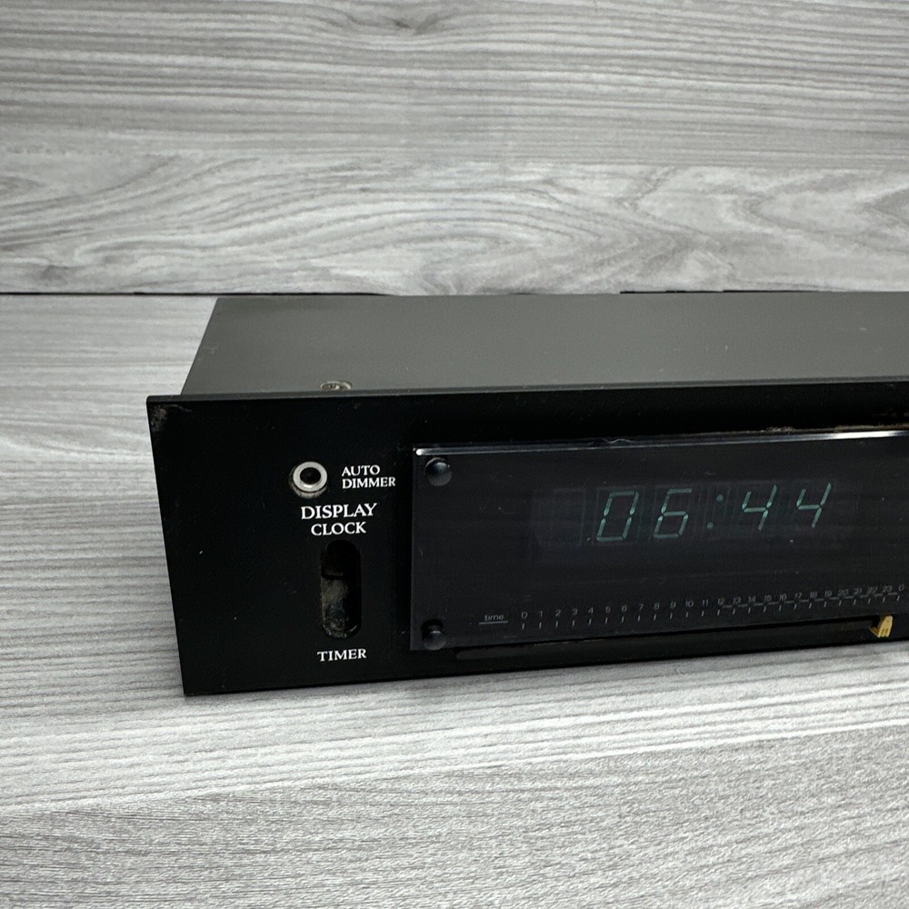 Fisher Audio Timer Model# TR-7700 MADE IN JAPAN **READ**