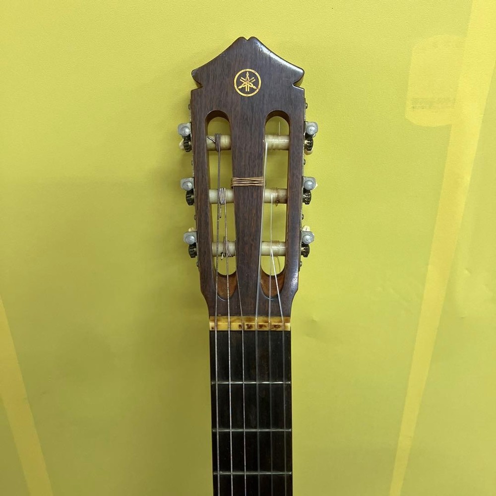 Yamaha G-A Vintage Classical Guitar With Soft Cases