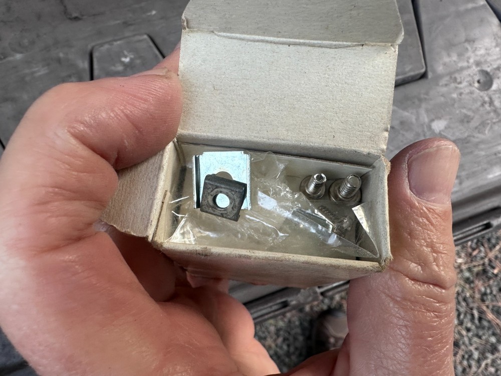 Crydom D4825 Solid State Relay