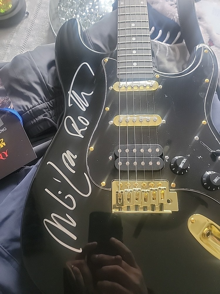 Uli Jon Roth Autographed Guitar