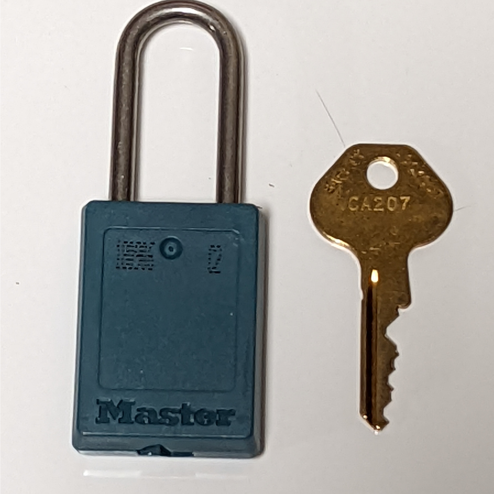 Master Lock Padlock, Keyed, S31 Teal 417