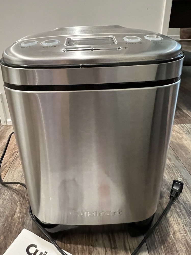 Cuisinart Compact Automatic Bread Maker / Machine StainlessSteel CBK-110