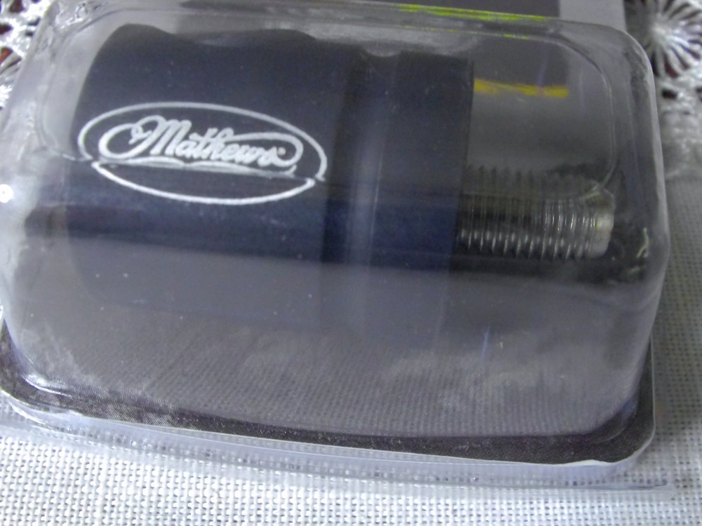 Mathews 0 Degree Quick Disconnect Front Stabilizer Mount