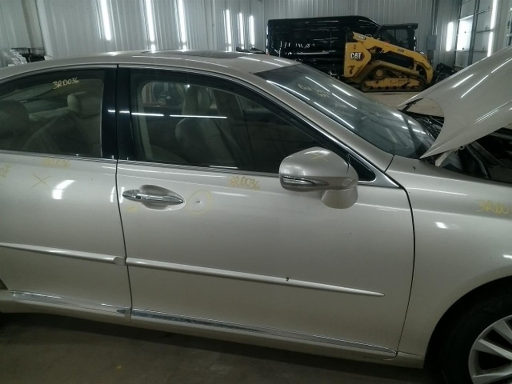 ES350 2012 High Mounted Stop Light 104836249