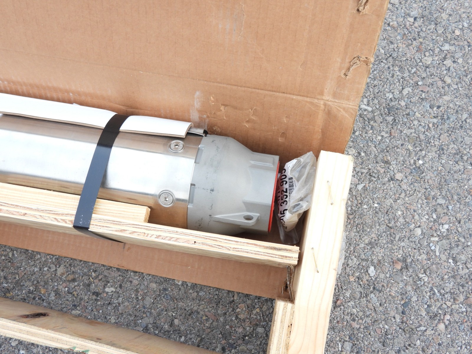 New Franklin 97160325007, 6" Submersible Turbine Pump 25 HP 325 GPM 6-Stage