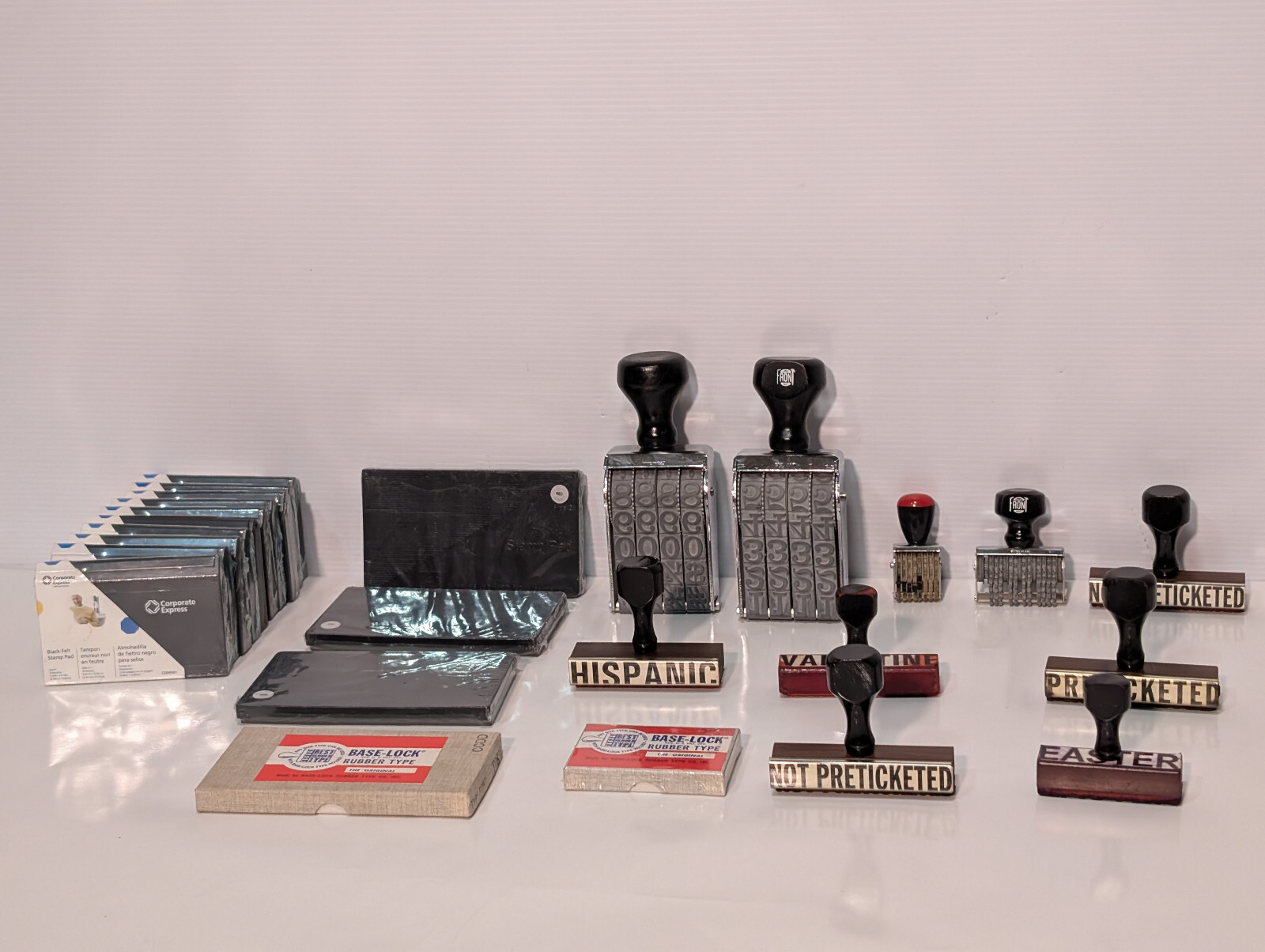 Lot of 25: Assorted Commercial, Retail, Stamps, Stamp Pads, Band, Type Font