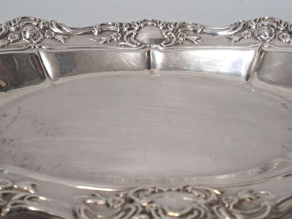 Towle Silverplated Embossed Tray with Roses and Scrolls