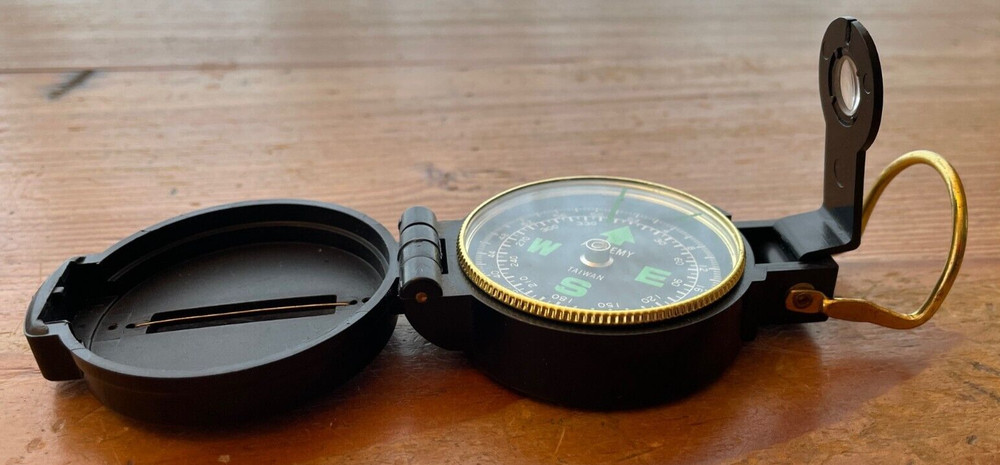 Vintage ACADEMY Engineer Lensatic Compass
