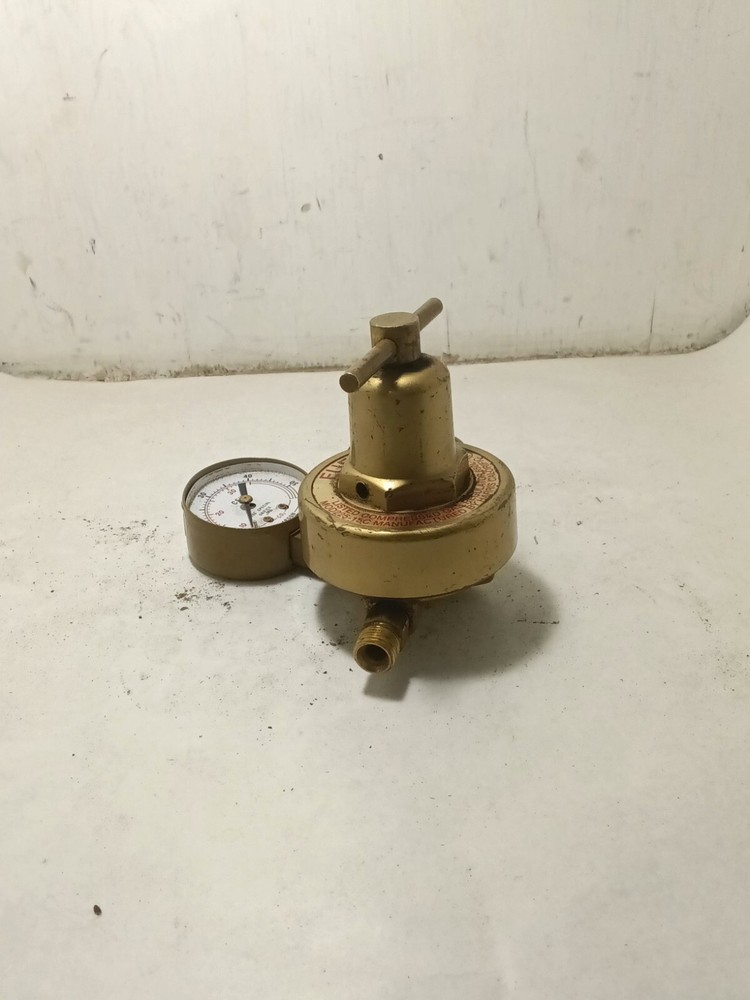 Compressed Gas Regulator Model 225-15C (VT13)