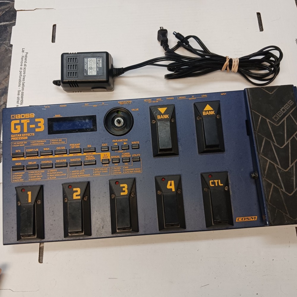 BOSS GT-3 Guitar Multi Effects Pedal Processor