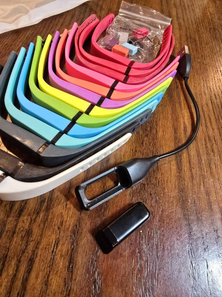 FITBIT FLEX WIRELESS ACTIVITY WRISTBAND FOR ANDROID AND IOS