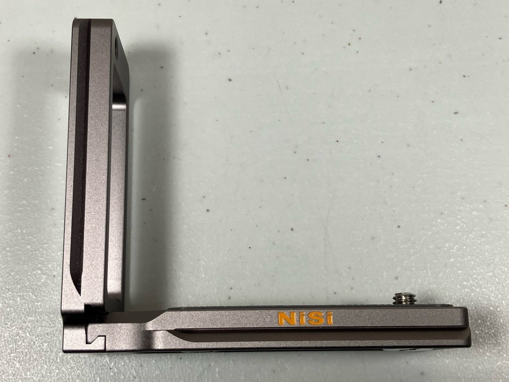 NiSi NLP-C Adjustable Camera L-Bracket