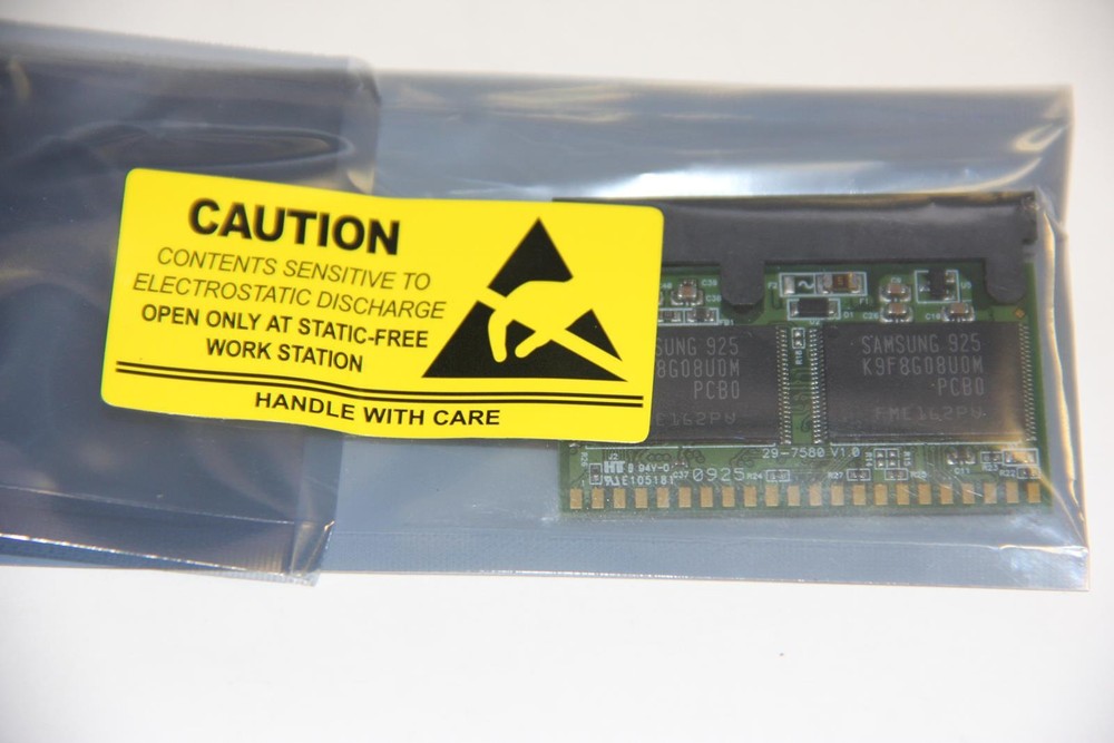 TRANSCEND TS2GSDOM22V 2GB SATA Flash Module