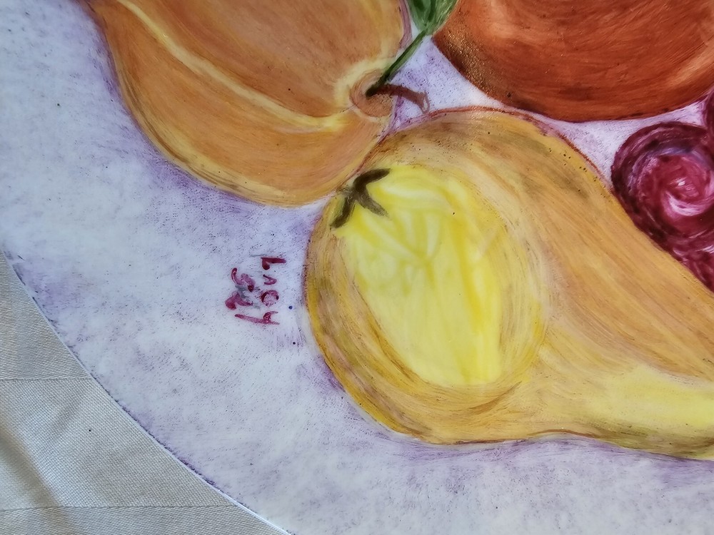 Vintage fruit themed plates and bowls