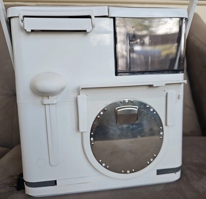 Singer 5 'n 1 Hot/Iced Coffee Tea Maker, Grinder Model 470B Space Saver EUC