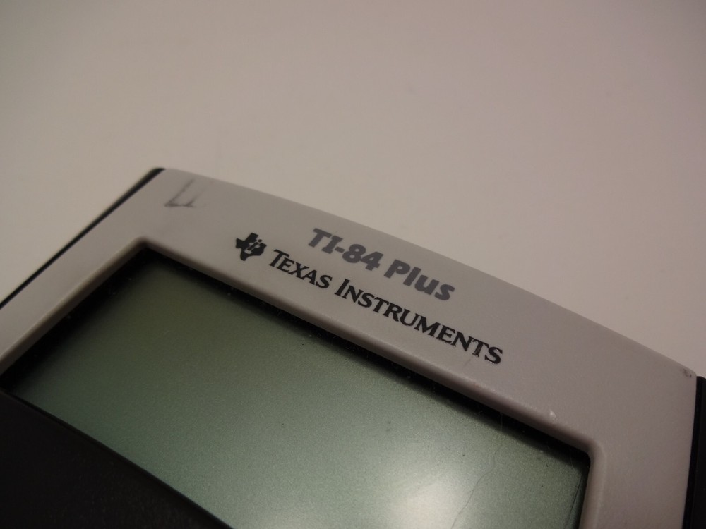Texas Instruments TI-84 Plus Graphing Calculator - Black - Tested & Works