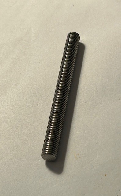 10004-055 Stud