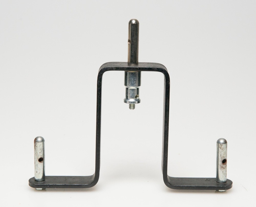 Triple light mount
