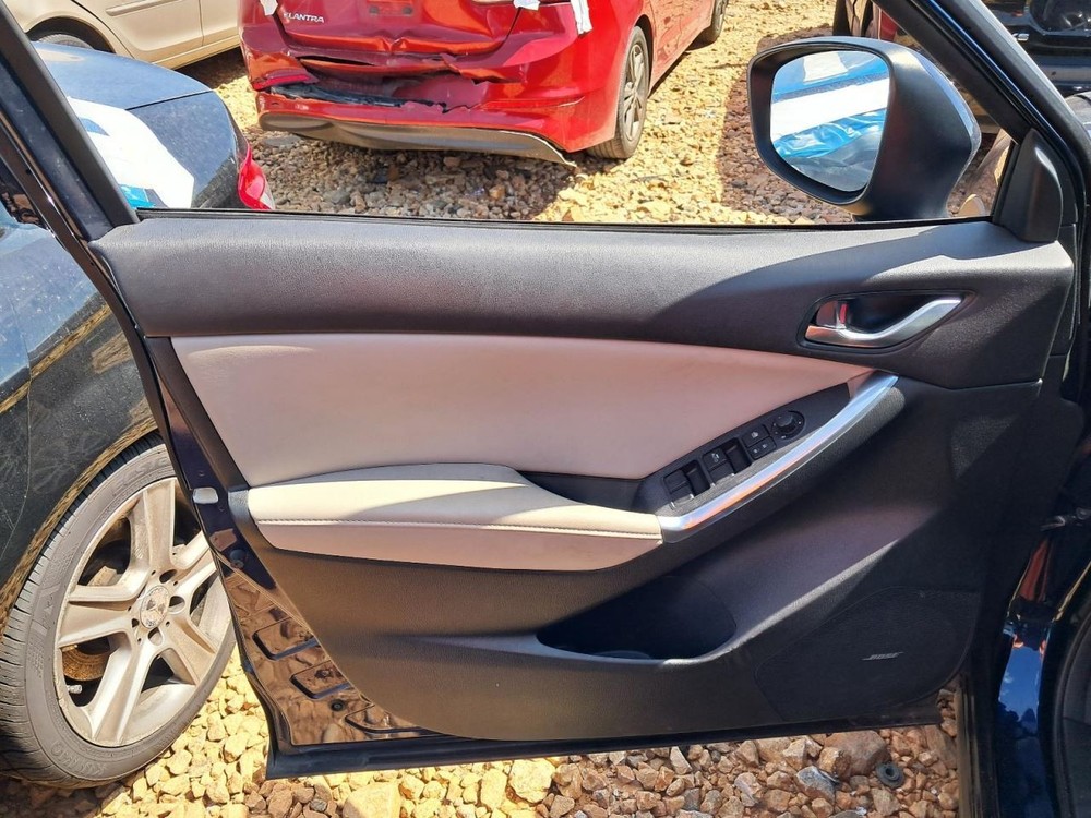 CX-5 2014 Glove Box 4785291
