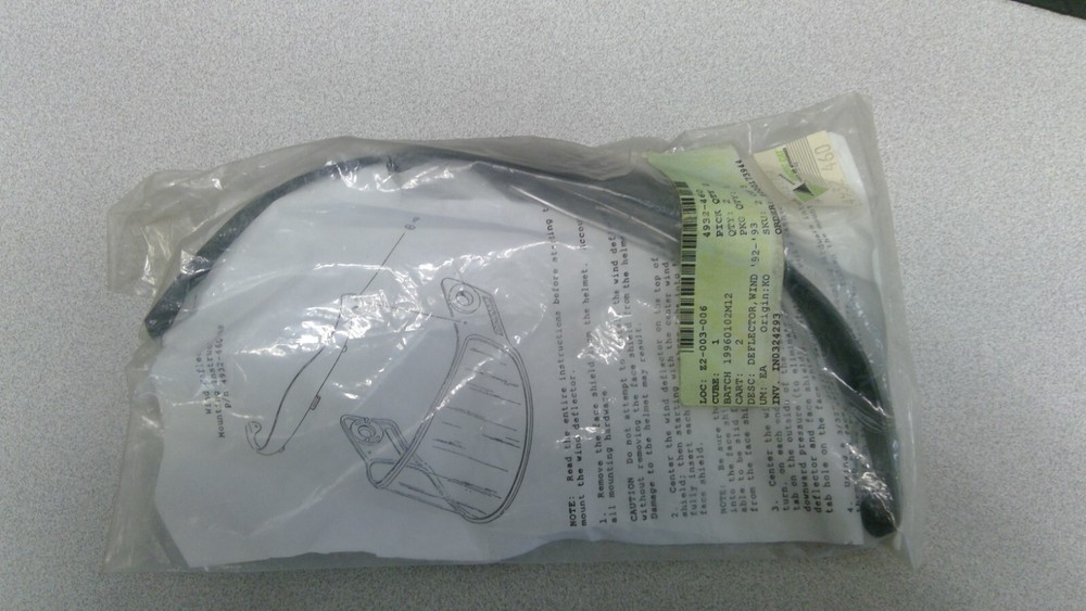 WIND DEFLECTER FOR HELMET