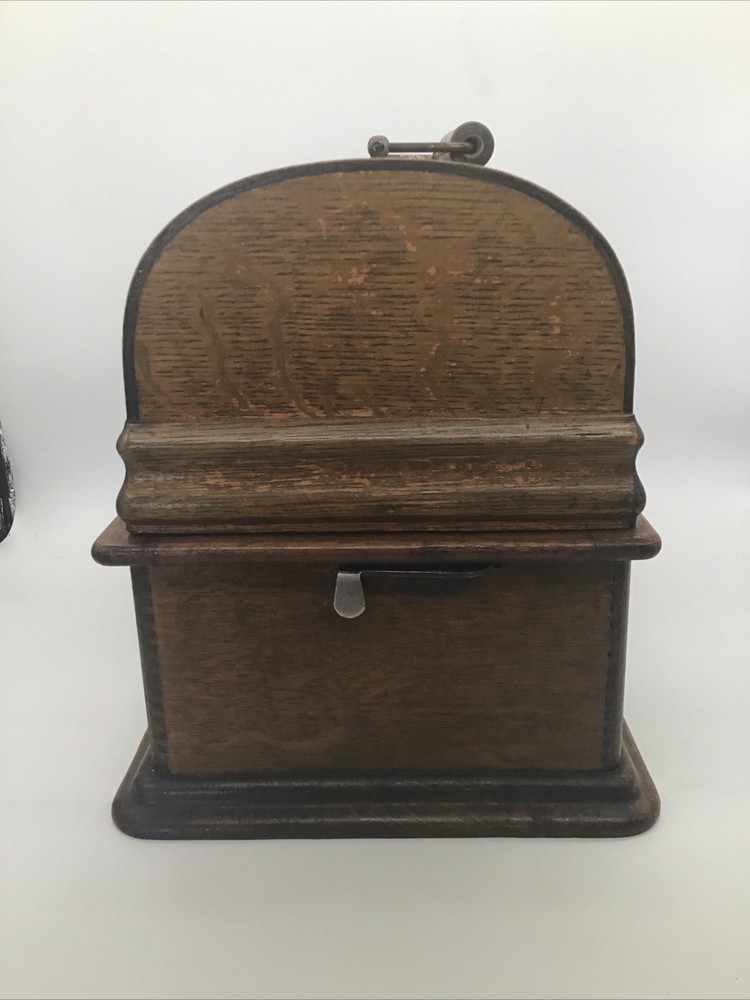 Edison Standard Phonograph Model A cylinder player