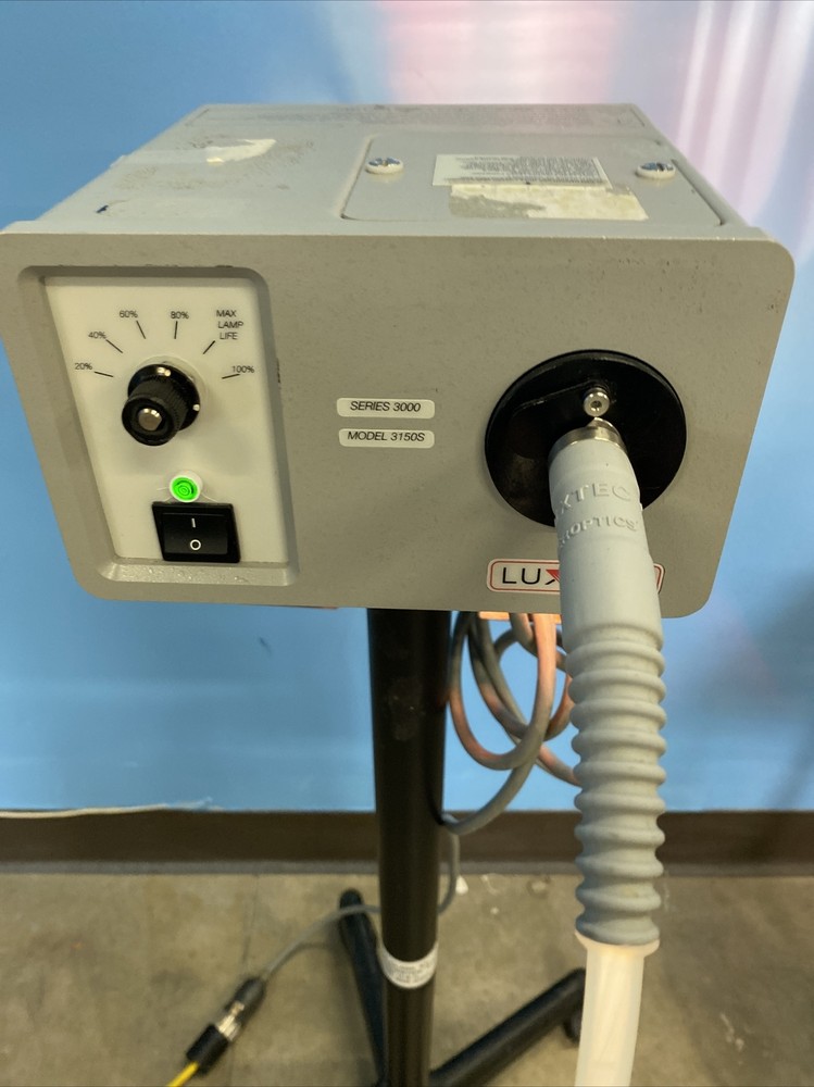 Luxtec 3150S Endoscopy Series 3000 Light Source Ophthalmology WITH CABLE