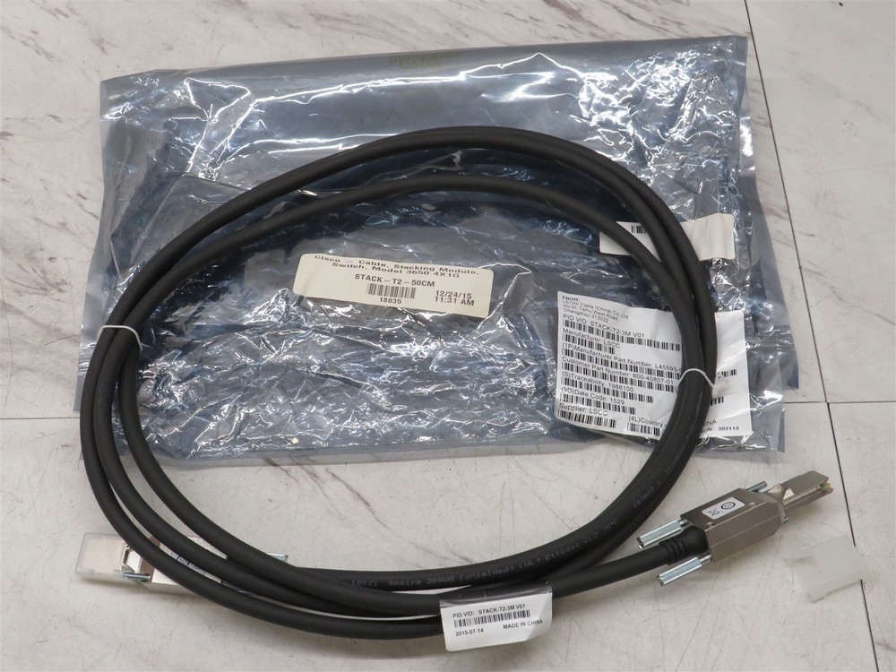 Open Box Genuine Cisco STACK-T2-3M STACKING CABLE 800-40807-01
