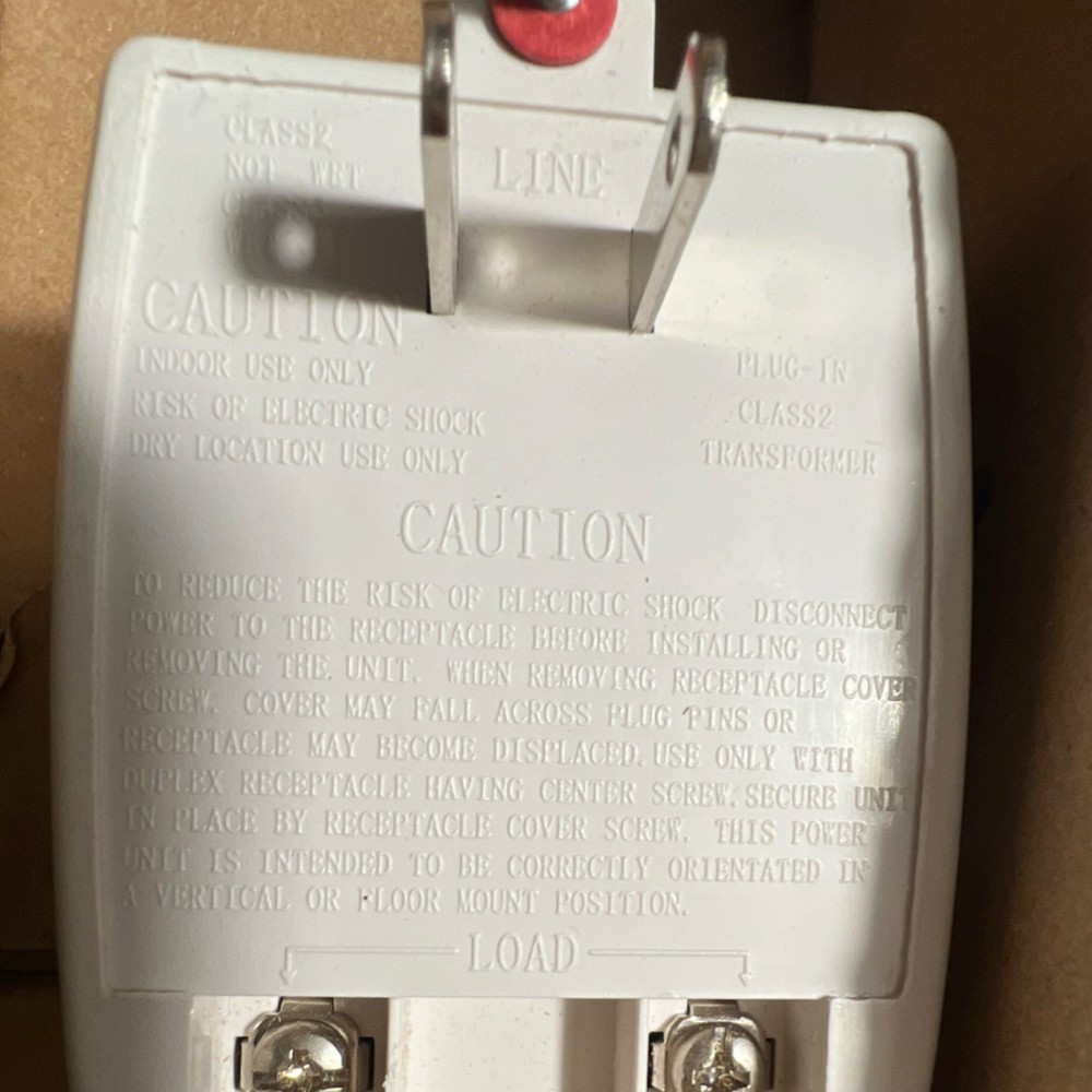 DSC WS4920 Wireless Repeater with Transformer