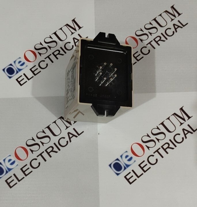 OMRON SDV-FM6 ELECTRONIC TIMER VOLTAGE 110VAC FREE FAST SHIPPING