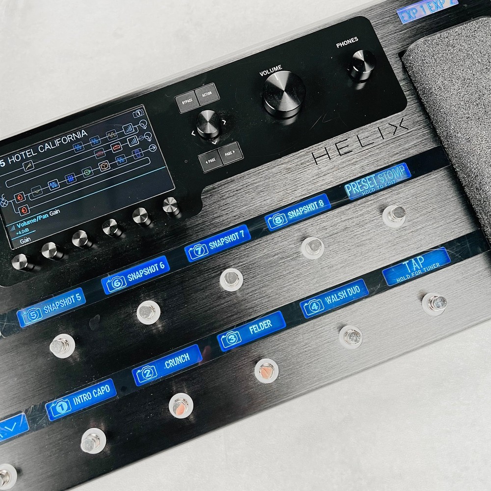 Line 6 Helix Guitar Multi-Effects Floor Processor 2023 - Black