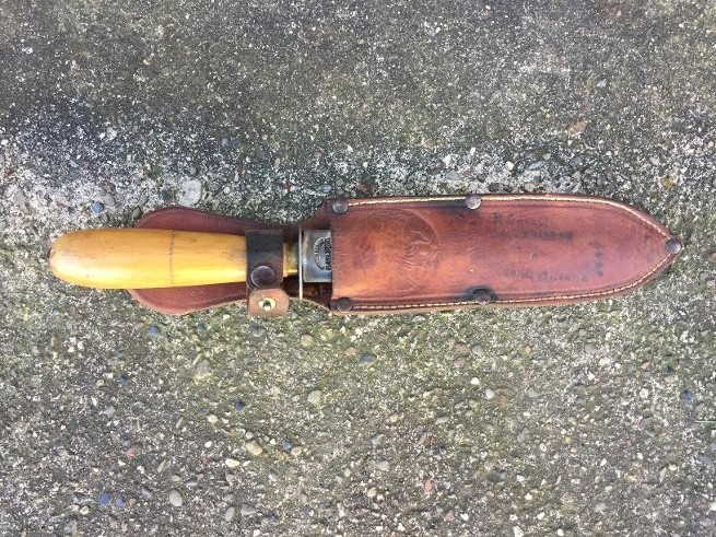 WW2 U.S. Fighting Knife - Identified
