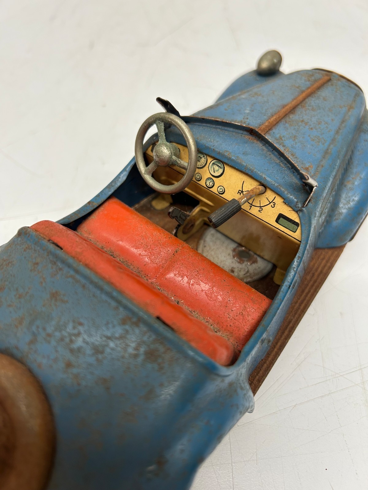 Vtg c1940s D-3150 Wind Up Toy Car Blue BMW German US Zone Maybe Distler As Is