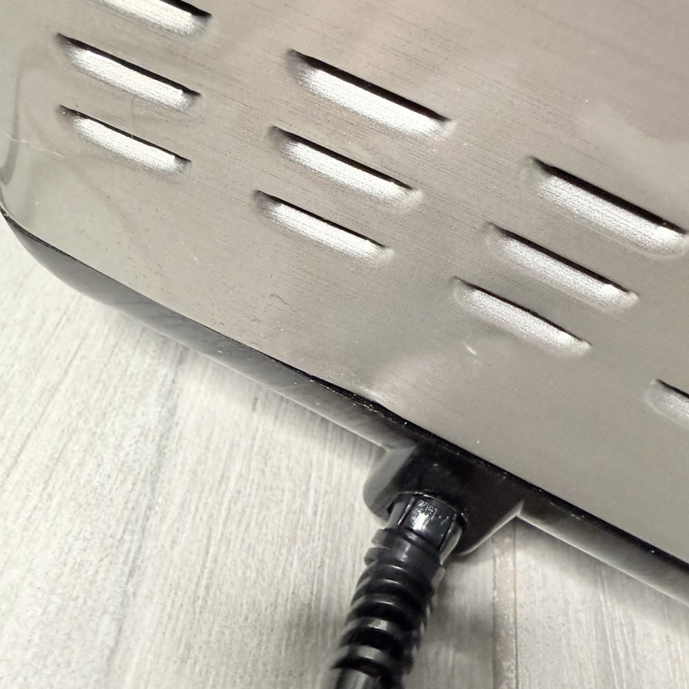 Zojirushi Supreme Breadmaker BB-CEC20BA *USED