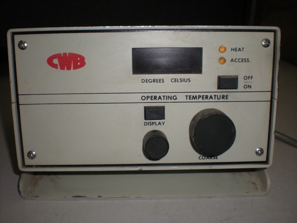 CW Brabender Temperature Controller from a Model RTE-100D Bath Circulator