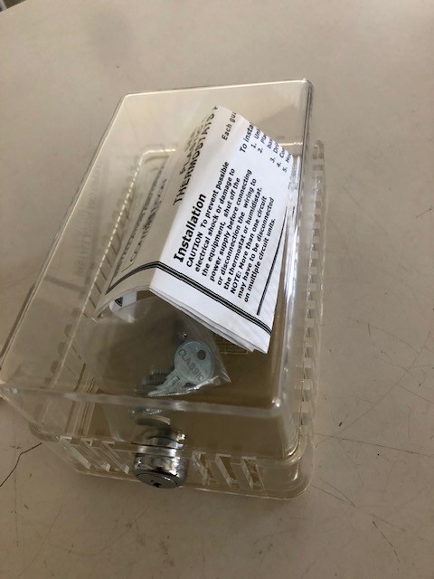 Johnson Controls GRD10A-609 Thermostat Guard