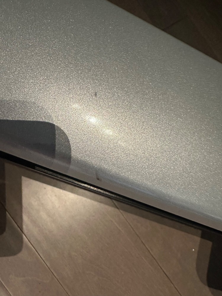 Hydrow Pro Rowing Machine - Excellent Condition & Low Meter usage