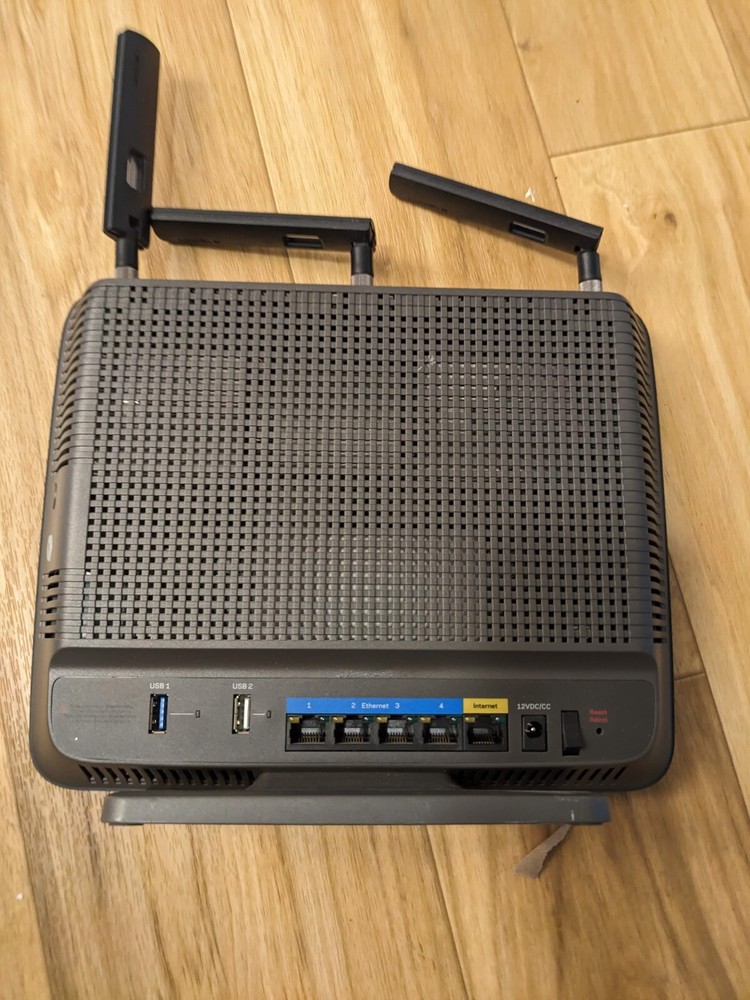 Linksys Router Model EA9200 Black
