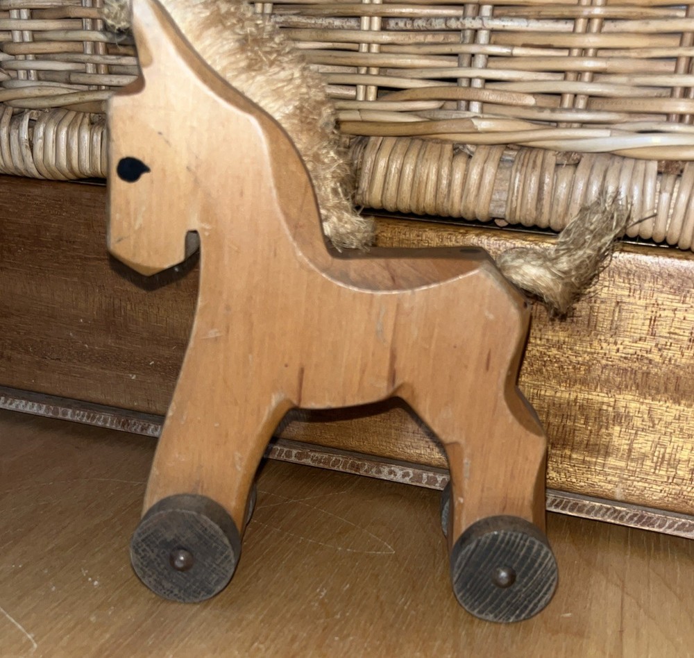Vintage Primitive Rustic Horse Pull Toy w/ Wheels