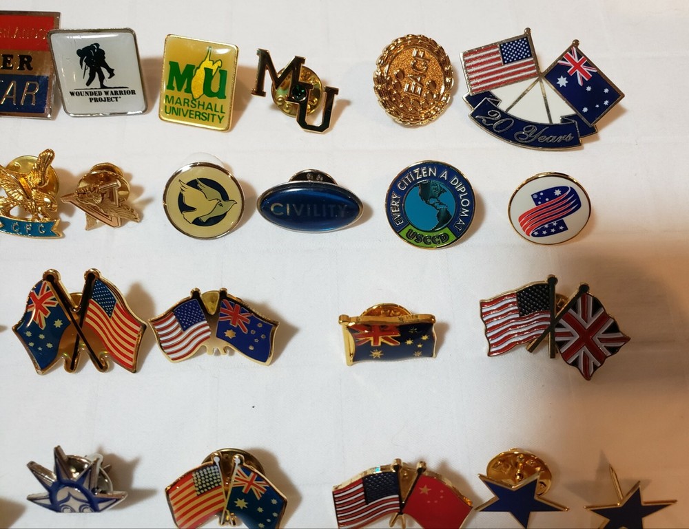 Lapel Pins 31 Pieces Miscellaneous US & British Flags Eagle MU ETC