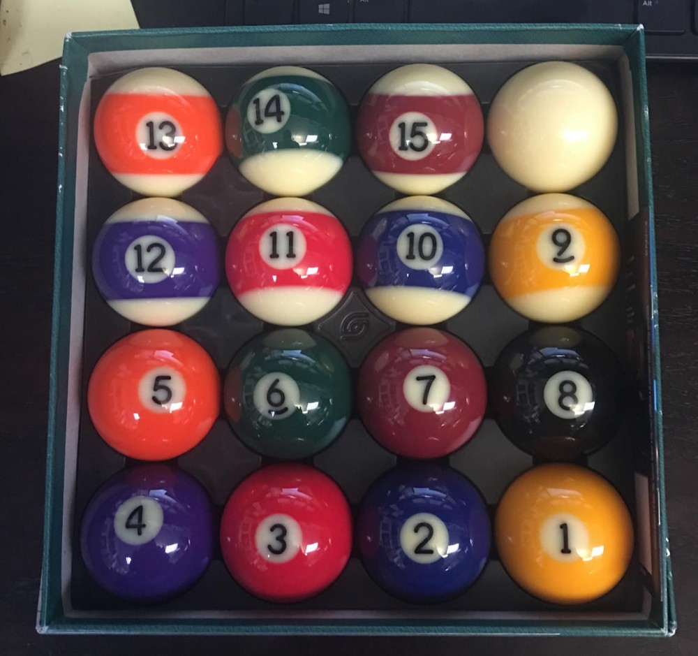 Aramith Premium 2 1/4 in Billiard Ball Set
